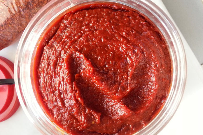 Tom Salça | Tatlı Biber Salçası